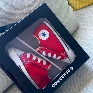 Infant converse